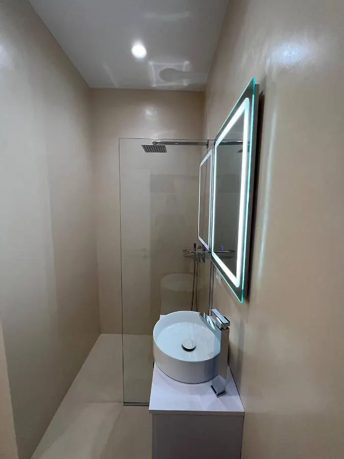 Mare Rooms Vlore Kanine Hotel