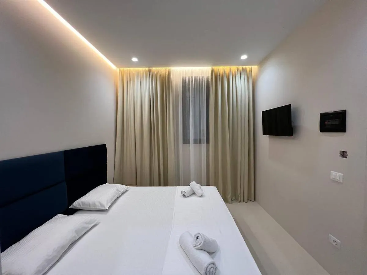 Mare Rooms Vlore Kanine 0*,  Albania