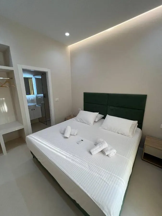 Mare Rooms Vlorë Hotel